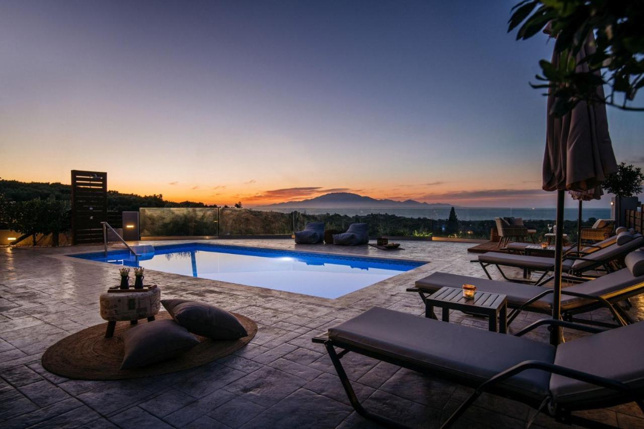 טרגקי Villa Venia - Cozy Escape With Scenic Sew View, By Zantewize מראה חיצוני תמונה